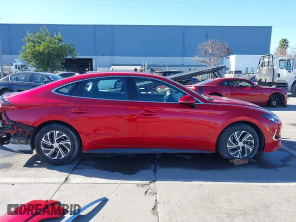 2020 Hyundai Sonata Hybrid Blue with VIN KMHL24JJ1LA009550, listed as a IAAI auction lot 41265226 with 85,347 mi miles. Bid and sale history available at carsss.com. Image 14.