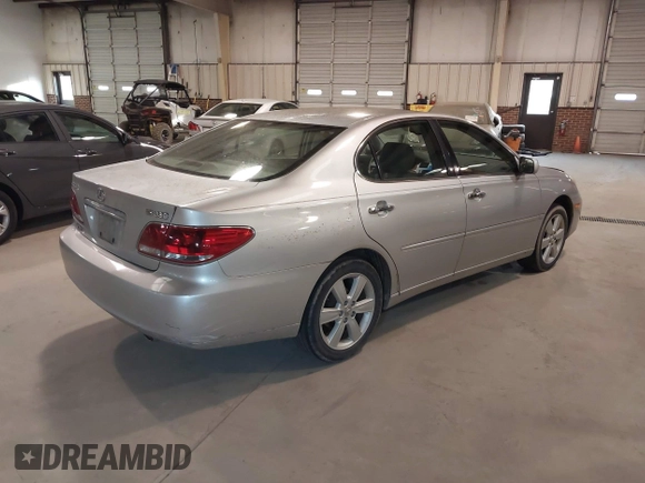 2005 Lexus ES 350 with VIN JTHBA30G255058365, listed as a IAAI auction lot 41505632 with 151,555 mi miles and . Bid and sale history available at carsss.com. Image 4.