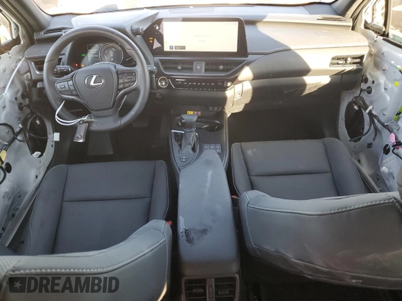 2024 Lexus UX 250h Premium with VIN JTHP6JBH2R2192530, listed as a Copart auction lot 43447855 with 2,717 mi miles and Salvage title. Bid and sale history available at DreamBid. Image 8.