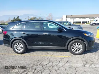 2019 Kia Sorento S V6 with VIN 5XYPG4A51KG567018, listed as a IAAI auction lot 41501450 with 78,964 mi miles. Bid and sale history available at carsss.com. Image 13.