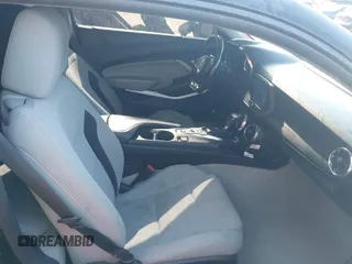 2018 Chevrolet Camaro 1LT with VIN 1G1FB1RSXJ0129730, listed as a IAAI auction lot 41981744 with 94,781 mi miles and . Bid and sale history available at DreamBid. Image 5.