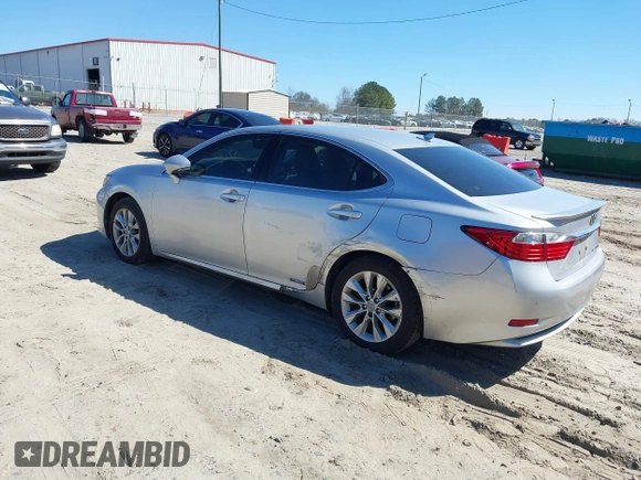 2013 Lexus ES 300h Hybrid with VIN JTHBW1GG1D2004549, listed as a IAAI auction lot 41660519 with 240,391 mi miles. Bid and sale history available at carsss.com. Image 3.