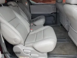 2015 Toyota Sienna XLE with VIN 5TDYK3DC4FS643881, listed as a Copart auction lot 56684635 with 137,781 mi miles and Salvage Title. Bid and sale history available at DreamBid. Image 11.