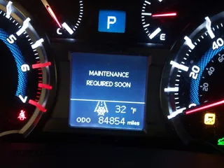 2018 Toyota 4Runner SR5 with VIN JTEBU5JR4J5575127, listed as a IAAI auction lot 41501797 with 84,854 mi miles. Bid and sale history available at carsss.com. Image 15.