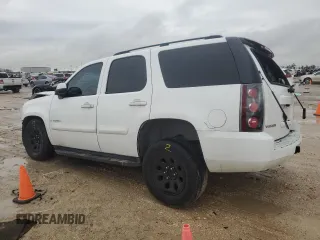 2007 GMC Yukon SLE w/3SA with VIN 1GKFC13C07R306364, listed as a Copart auction lot 60938334 with 170,034 mi miles and Salvage Title. Bid and sale history available at carsss.com. Image 2.