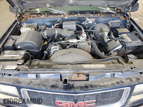 1999 GMC Suburban z VIN 3GKFK16R5XG525338, wystawiony jako Copart lot #58920565 z przebiegiem 212 586 mil mil oraz Szkody całkowita. Historia ofert i sprzedaży dostępna na DreamBid. Obrazek 11.