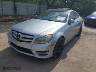 2013 Mercedes-Benz C-Class C 250 with VIN WDDGJ4HB0DF995087, listed as a IAAI auction lot 41960297 with 104,348 mi miles. Bid and sale history available at carsss.com. Image 2.
