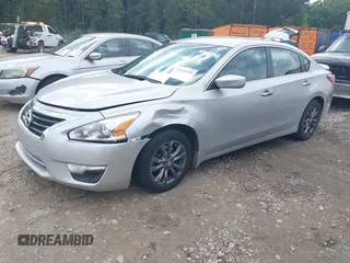 2015 Nissan Altima S z VIN 1N4AL3AP5FC576740, wystawiony jako IAAI lot #42229759 z przebiegiem 75 812 mil mil oraz . Historia ofert i sprzedaży dostępna na DreamBid. Obrazek 2.