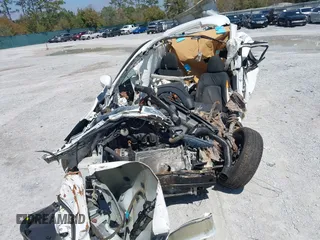 2017 Nissan Versa S Plus z VIN 3N1CN7AP4HL821719, wystawiony jako IAAI lot #41880339 z przebiegiem Nie podano mil oraz . Historia ofert i sprzedaży dostępna na DreamBid. Obrazek 11.