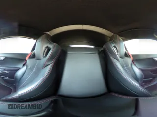 2015 Jaguar F-Type R z VIN SAJWA6DA6FMK21764, wystawiony jako IAAI lot #41406202 z przebiegiem 59 253 mil mil oraz . Historia ofert i sprzedaży dostępna na DreamBid. Obrazek 19.