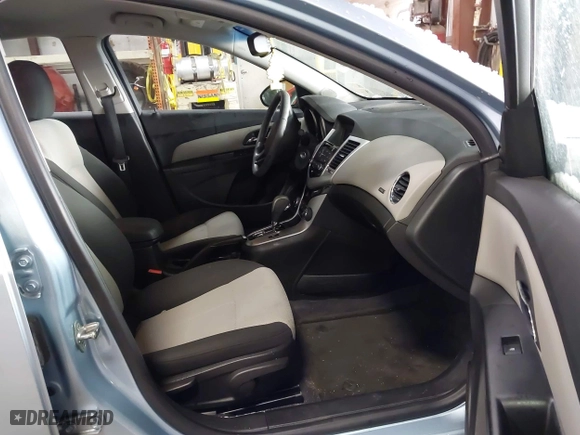 2011 Chevrolet Cruze LS with VIN 1G1PC5SHXB7156460, listed as a IAAI auction lot 41002385 with 59,846 mi miles. Bid and sale history available at carsss.com. Image 5.