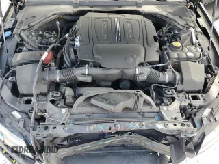 2018 Jaguar XF with VIN SAJBE4EV6JCY56135, listed as a Copart auction lot 88316245 with 35,087 mi miles and Salvage Title. Bid and sale history available at DreamBid. Image 11.
