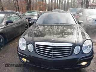 2007 Mercedes-Benz E-Class Sport 5.5L with VIN WDBUF72X37A993581, listed as a IAAI auction lot 41364905 with 159,135 mi miles. Bid and sale history available at carsss.com. Image 6.