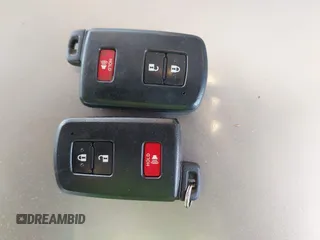 2022 Toyota Tacoma SR z VIN 3TMCZ5ANXNM493703, wystawiony jako IAAI lot #42139285 z przebiegiem 42 572 mil mil oraz . Historia ofert i sprzedaży dostępna na DreamBid. Obrazek 11.