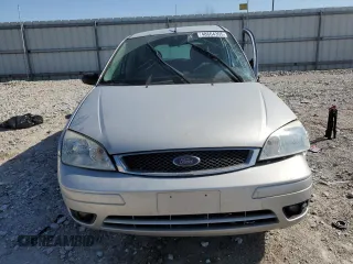 2007 Ford Focus S with VIN 1FAHP37N77W342091, listed as a Copart auction lot 48664305 with 120,661 mi miles and Salvage Title. Bid and sale history available at carsss.com. Image 5.