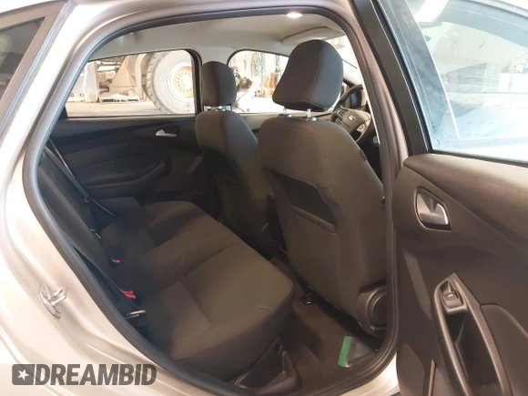 2017 Ford Focus SE with VIN 1FADP3F29HL315368, listed as a IAAI auction lot 41964934 with 44,943 mi miles and . Bid and sale history available at DreamBid. Image 8.