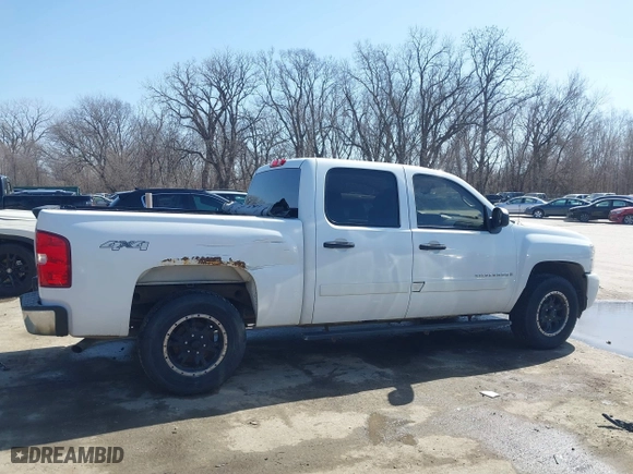 2008 Chevrolet Silverado 1500 LTZ with VIN 3GCEK13358G140922, listed as a IAAI auction lot 41707827 with 250,019 mi miles. Bid and sale history available at carsss.com. Image 14.