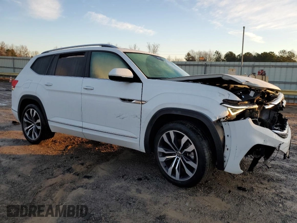 2021 Volkswagen Atlas SEL R-Line with VIN 1V2SR2CA3MC542999, listed as a Copart auction lot 86445984 with 50,131 mi miles and Salvage title. Bid and sale history available at DreamBid. Image 4.