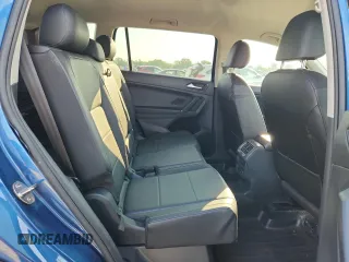 2018 Volkswagen Tiguan SEL с VIN 3VV3B7AX7JM026400, выставлен на аукционе Copart как лот 60910345 с пробегом 94 770 миль миль и Списание • Salvage title. История ставок и продаж доступна на DreamBid. Изображение 11.