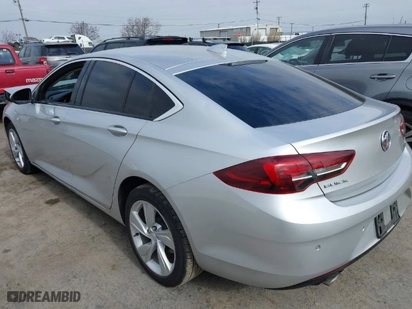 2018 Buick Regal Sportback Preferred with VIN W04GL6SX2J1134288, listed as a IAAI auction lot 41472979 with 103,182 mi miles. Bid and sale history available at carsss.com. Image 3.
