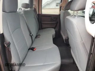 2018 Ram 1500 Tradesman z VIN 1C6RR7FMXJS228777, wystawiony jako Copart lot #81035814 z przebiegiem 175 231 mil mil oraz Szkoda całkowita • Salvage title. Historia ofert i sprzedaży dostępna na DreamBid. Obrazek 10.