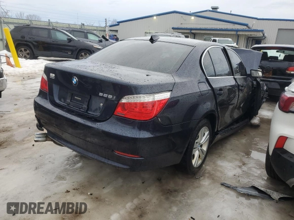 2010 BMW 5 Series 528i xDrive with VIN WBANV1C55AC157900, listed as a Copart auction lot 47565875 with Not Provided miles and Non Repairable. Bid and sale history available at carsss.com. Image 3.
