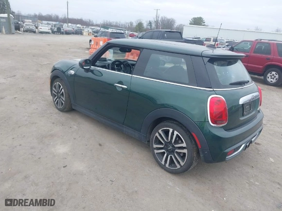 2019 MINI Hardtop 2 Door Cooper S with VIN WMWXP7C50K2A52200, listed as a IAAI auction lot 41807601 with 61,659 mi miles. Bid and sale history available at carsss.com. Image 3.