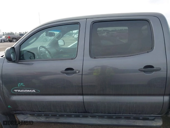 2010 Toyota Tacoma PreRunner with VIN 5TEJU4GN6AZ745967, listed as a IAAI auction lot 41475495 with NaN miles. Bid and sale history available at carsss.com. Image 15.