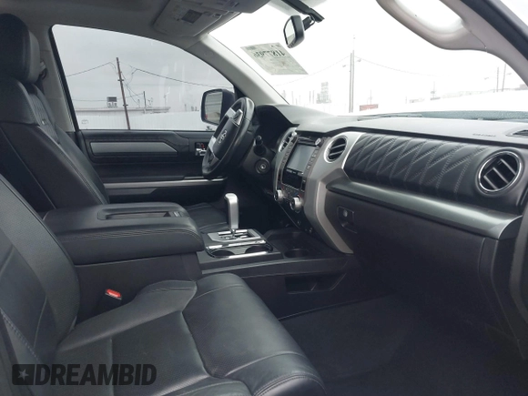 2016 Toyota Tundra 2WD SR5 with VIN 5TFGY5F12GX194147, listed as a IAAI auction lot 41877936 with 61,509 mi miles. Bid and sale history available at carsss.com. Image 5.