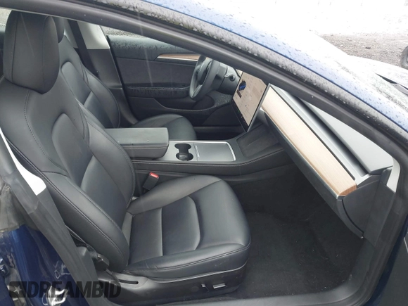 2023 Tesla Model 3 z VIN 5YJ3E1EA7PF436314, wystawiony jako IAAI lot #42340337 z przebiegiem 39 247 mil mil oraz . Historia ofert i sprzedaży dostępna na DreamBid. Obrazek 5.