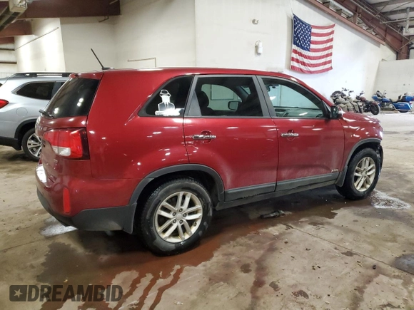 2015 Kia Sorento LX with VIN 5XYKTCA61FG643335, listed as a Copart auction lot 79863484 with 96,152 mi miles and Clean Title. Bid and sale history available at carsss.com. Image 3.
