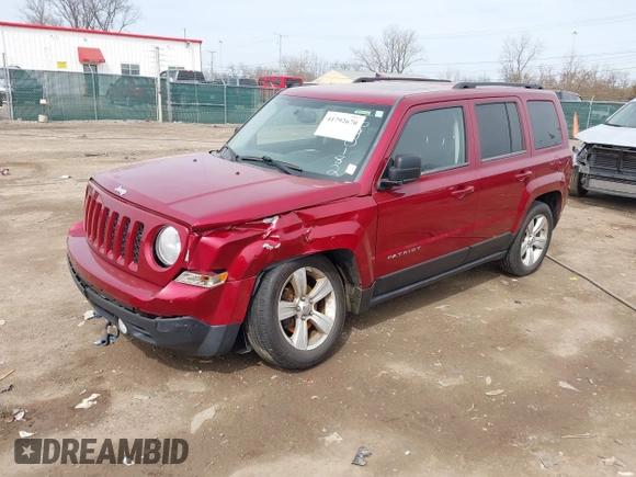 2014 Jeep Patriot Latitude with VIN 1C4NJPFA0ED690182, listed as a IAAI auction lot 41792670 with 91,677 mi miles and . Bid and sale history available at carsss.com. Image 2.