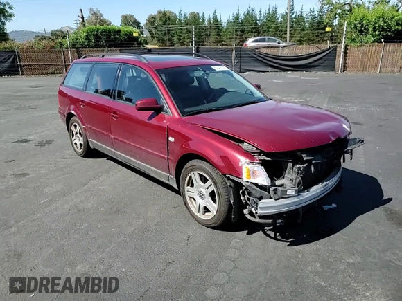 2001 Volkswagen Passat GLX z VIN WVWJH63B61E002904, wystawiony jako Copart lot #57347635 z przebiegiem 130 633 mil mil oraz Szkoda całkowita • Salvage title. Historia ofert i sprzedaży dostępna na DreamBid. Obrazek 13.