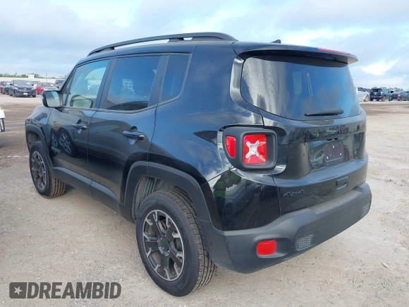 2023 Jeep Renegade Latitude with VIN ZACNJDB13PPP64670, listed as a IAAI auction lot 42578877 with 33,330 mi miles and . Bid and sale history available at DreamBid. Image 3.