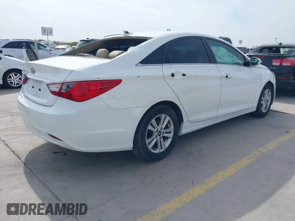 2013 Hyundai Sonata GLS with VIN 5NPEB4AC7DH738709, listed as a IAAI auction lot 41874886 with 168,667 mi miles and . Bid and sale history available at carsss.com. Image 4.