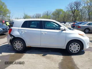 2009 Scion xD z VIN JTKKU10439J049845, wystawiony jako IAAI lot #41985066 z przebiegiem 162 439 mil mil oraz . Historia ofert i sprzedaży dostępna na DreamBid. Obrazek 13.