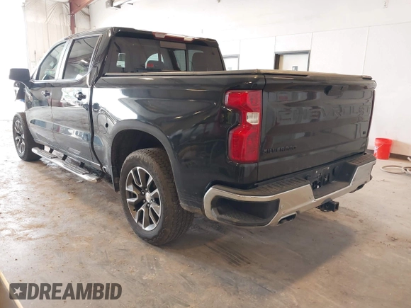 2022 Chevrolet Silverado 1500 LT with VIN 3GCUYDED2NG129499, listed as a IAAI auction lot 41965154 with 32,659 mi miles and . Bid and sale history available at DreamBid. Image 3.