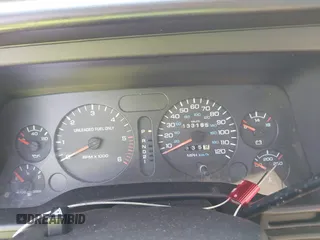 1997 Dodge 1500 z VIN 1B7HC16Y2VJ509957, wystawiony jako IAAI lot #42100719 z przebiegiem 133 165 mil mil oraz . Historia ofert i sprzedaży dostępna na DreamBid. Obrazek 7.