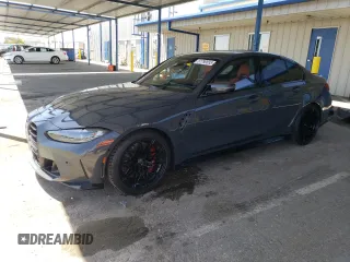 2023 BMW M3 Competition xDrive z VIN WBS43AY04PFP05306, wystawiony jako Copart lot #57790555 z przebiegiem 18 935 mil mil oraz Szkody całkowita. Historia ofert i sprzedaży dostępna na DreamBid. Obrazek 1.