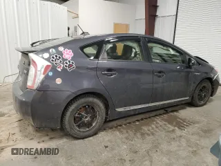 2014 Toyota Prius Four with VIN JTDKN3DU5E1747880, listed as a Copart auction lot 48111165 with Not Provided miles and Salvage Title. Bid and sale history available at DreamBid. Image 3.