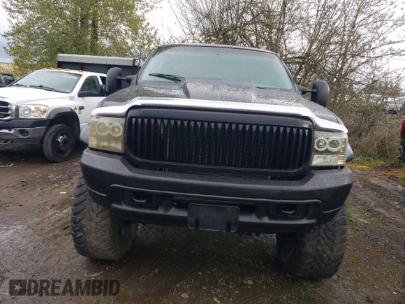 2003 Ford F-350 XL z VIN 1FTSW31P13EC37897, wystawiony jako Copart lot #50822185 z przebiegiem Nie podano mil oraz Czysty tytuł • Clean title. Historia ofert i sprzedaży dostępna na DreamBid. Obrazek 5.