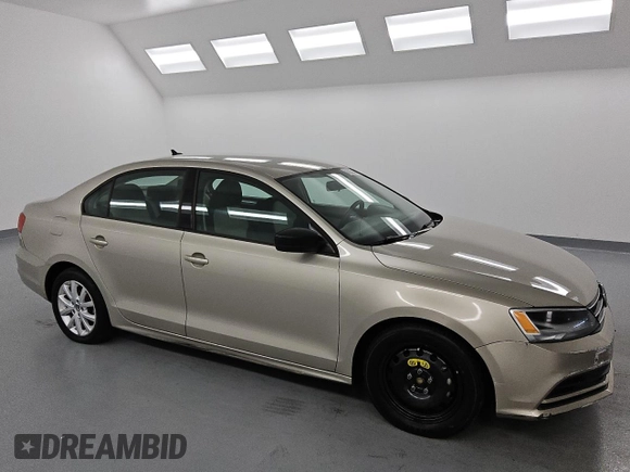2015 Volkswagen Jetta SE with VIN 3VWD17AJ3FM213140, listed as a Copart auction lot 59301985 with 117,417 mi miles and Clean title. Bid and sale history available at DreamBid. Image 4.