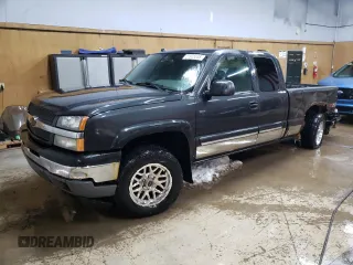 2005 Chevrolet Silverado 1500 Z71 with VIN 1GCEK19B05E155961, listed as a Copart auction lot 51905635 with 127,124 mi miles and Clean Title. Bid and sale history available at DreamBid. Image 1.