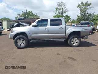 2014 Toyota Tacoma with VIN 3TMLU4EN3EM159080, listed as a IAAI auction lot 41809259 with 113,950 mi miles and . Bid and sale history available at DreamBid. Image 14.