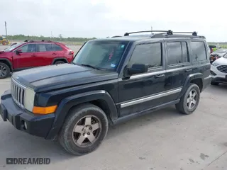 2010 Jeep Commander Sport with VIN 1J4RG4GK6AC122390, listed as a IAAI auction lot 41960335 with NaN miles. Bid and sale history available at carsss.com. Image 2.