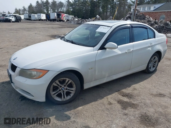 2008 BMW 3 Series 328xi z VIN WBAVC93598K040793, wystawiony jako IAAI lot #41793277 z przebiegiem 139 186 mil mil oraz . Historia ofert i sprzedaży dostępna na DreamBid. Obrazek 2.