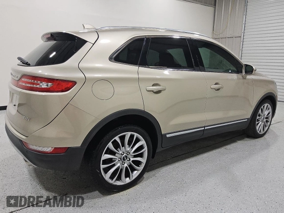 2017 Lincoln MKC Reserve with VIN 5LMCJ3C94HUL50945, listed as a Copart auction lot 61729945 with 66,179 mi miles and Clean title. Bid and sale history available at DreamBid. Image 3.
