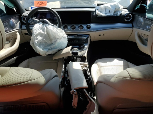 2020 Mercedes-Benz E with VIN WDDZF6BB1LA707197, listed as a Copart auction lot 67953924 with 30,423 mi miles and Salvage Title. Bid and sale history available at carsss.com. Image 8.