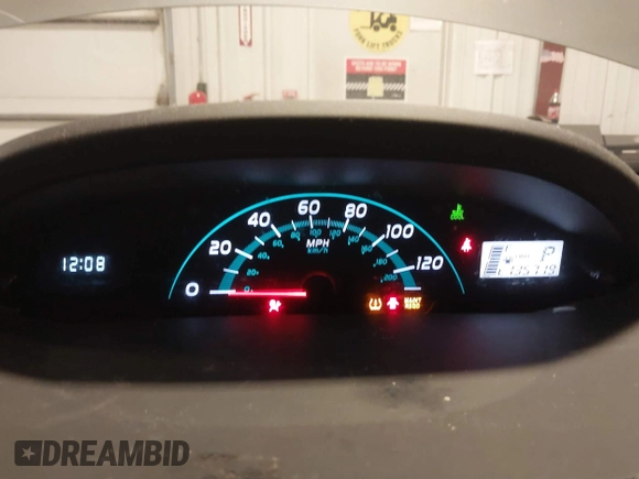 2008 Toyota Yaris с VIN JTDJT923785141637, выставлен на аукционе IAAI как лот 42121149 с пробегом 135 719 миль миль и . История ставок и продаж доступна на DreamBid. Изображение 7.