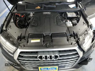 2018 Audi Q7 Prestige z VIN WA1VAAF74JD014629, wystawiony jako Copart lot #51574855 z przebiegiem Nie podano mil oraz Szkoda całkowita • Salvage title. Historia ofert i sprzedaży dostępna na DreamBid. Obrazek 12.